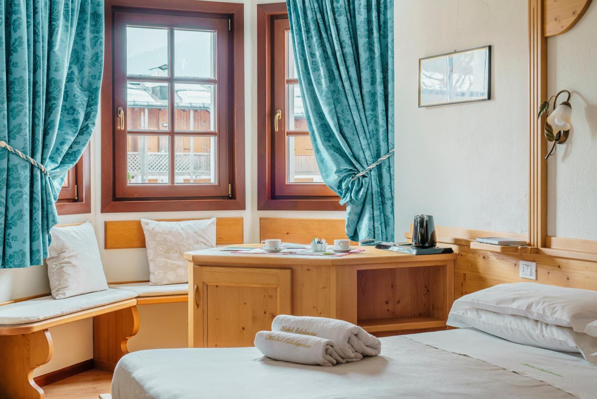 Hotel Edelweiss Val di Zoldo Luaran gambar